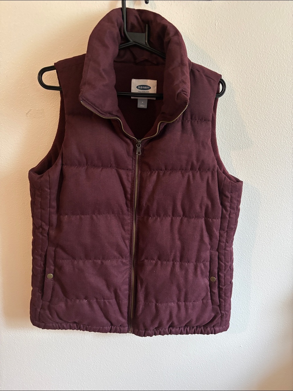 Old Navy M Full Zip Textured Puffer Fleece Lined Vest - Purple